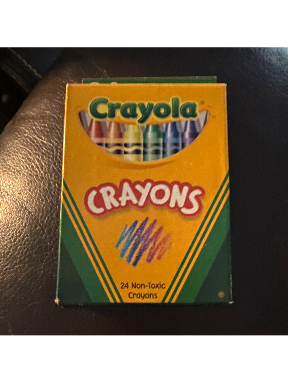 Vintage Crayola 24 Non-Toxic Crayons Multicolor Box MPN 52-3024-0-212